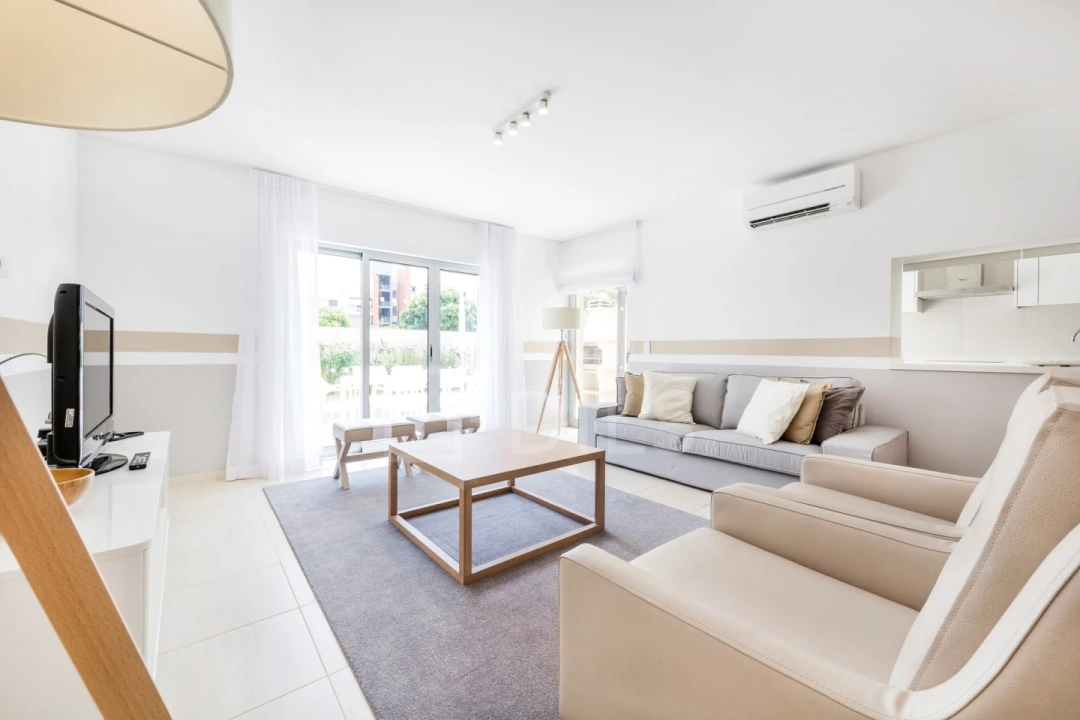 Moradia T3 para Venda em Quarteira Foto 17