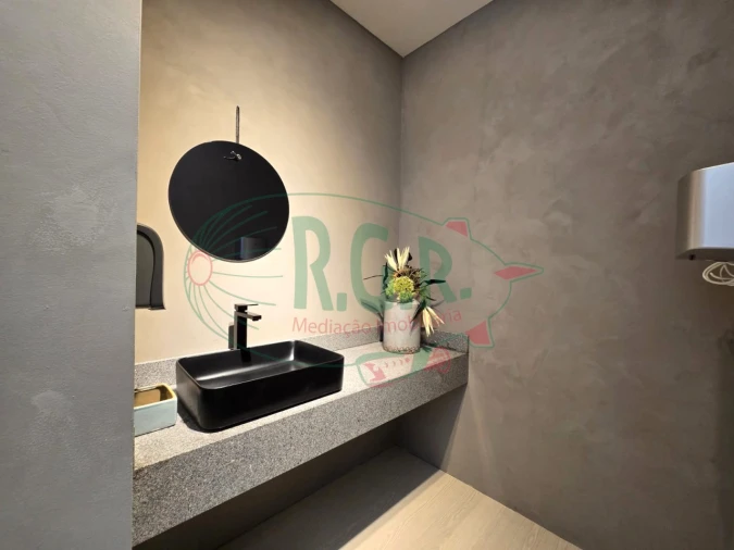 Escritório para Arrendamento em Fânzeres e São Pedro da Cova Foto 10