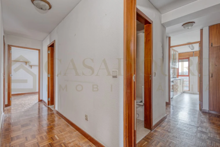 Apartamento para Venda em São Mamede de Infesta e Senhora da Hora Foto 16