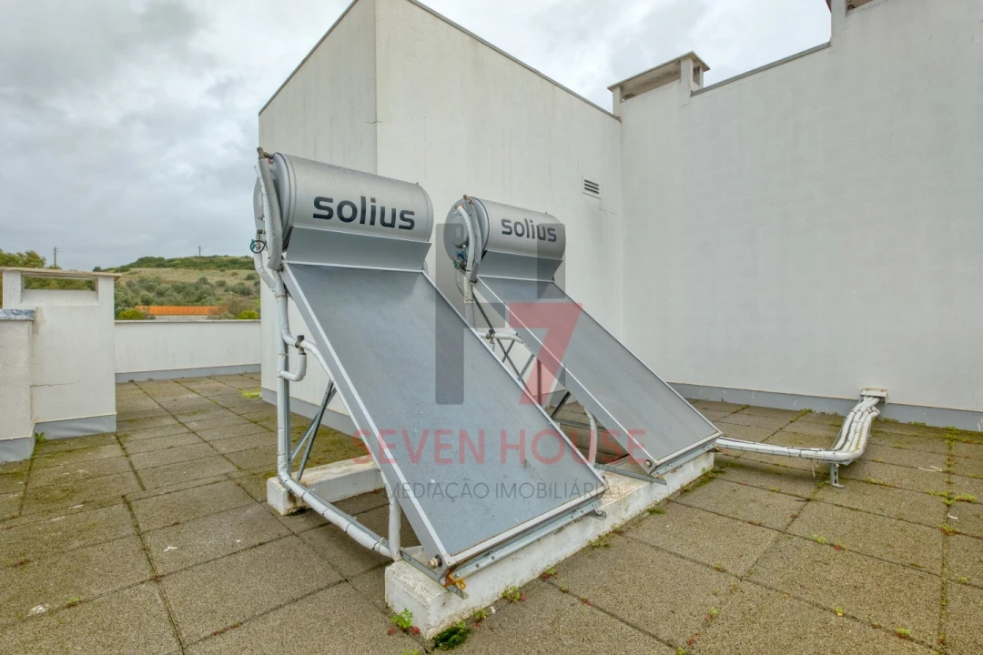 Apartamento T2 para Venda em Camarate, Unhos e Apelação Foto 22