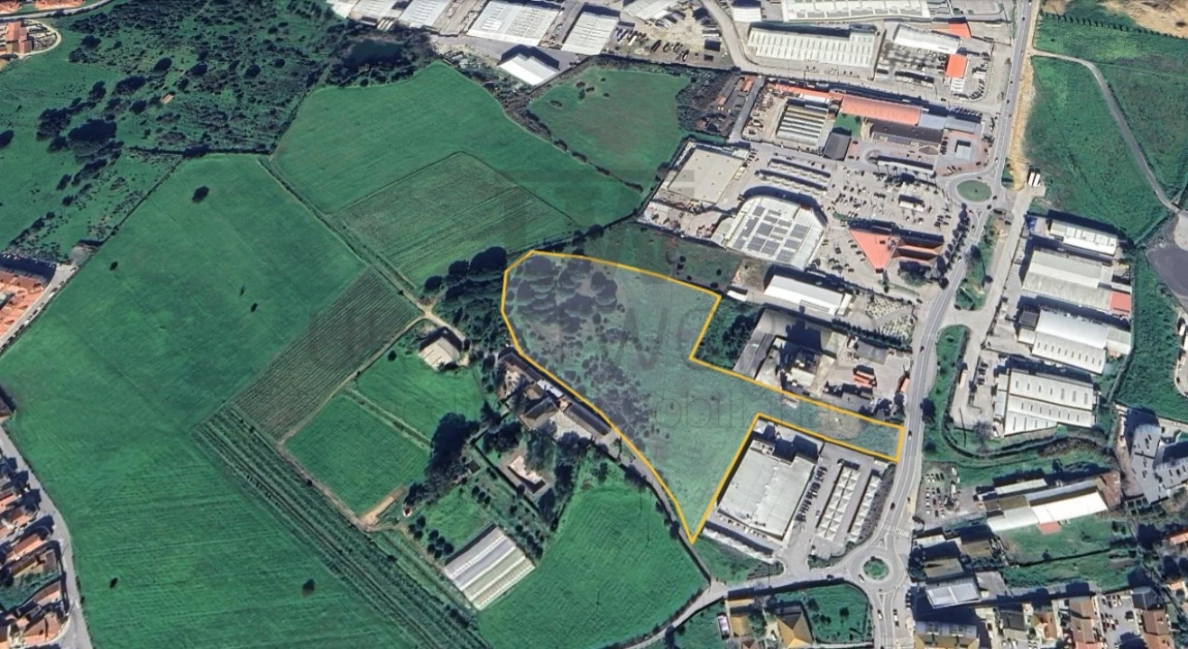 Terreno Comércio / Armazém para Venda em Carregado e Cadafais Foto 8