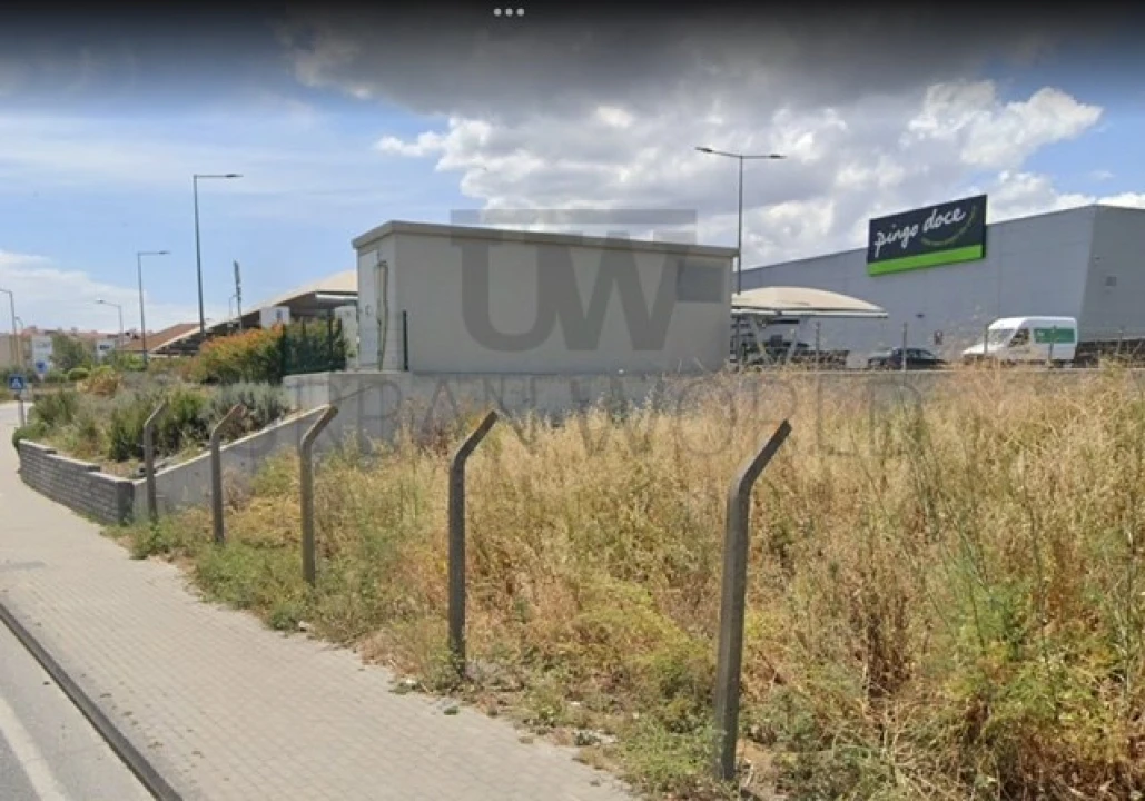 Terreno Comércio / Armazém para Venda em Carregado e Cadafais Foto 5