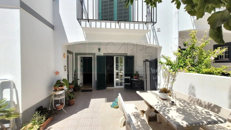 Moradia T4 para Venda em Tavira (Santa Maria e Santiago) Foto 3