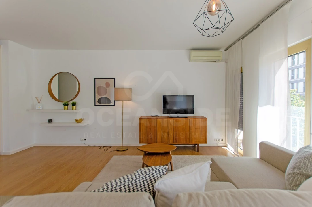 Apartamento T1 para Arrendamento em Avenidas Novas Foto 5