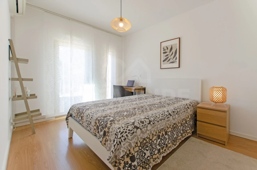Apartamento T1 para Arrendamento em Avenidas Novas Foto 16