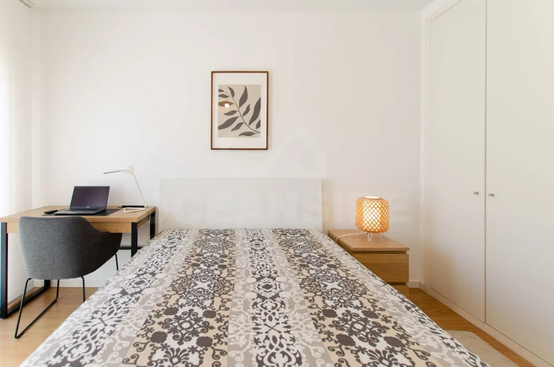 Apartamento T1 para Arrendamento em Avenidas Novas Foto 18