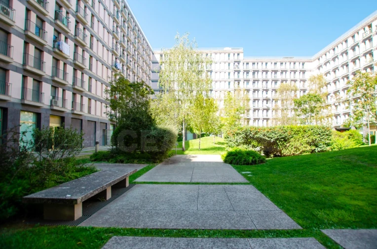 Apartamento T1 para Arrendamento em Avenidas Novas Foto 33