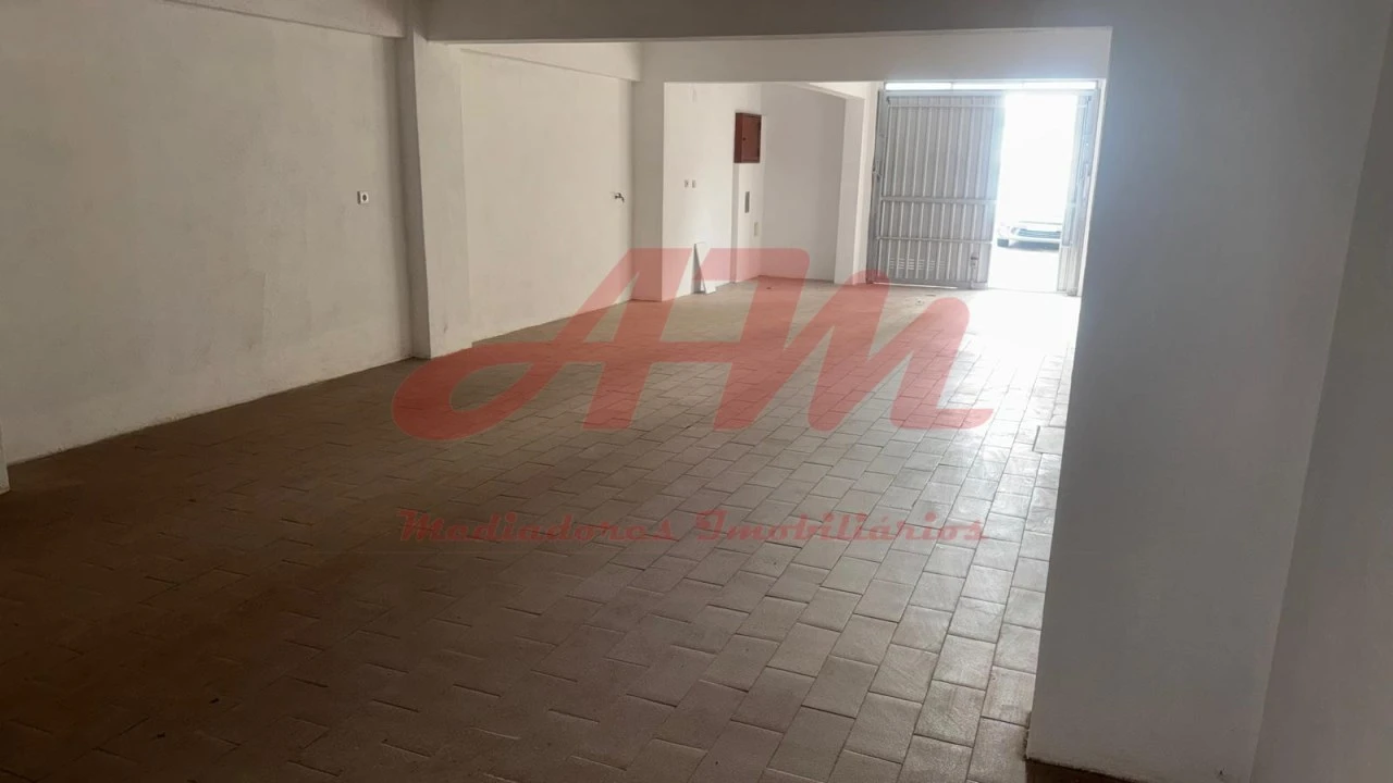 Garagem para Arrendamento em Cacém e São Marcos Foto 4