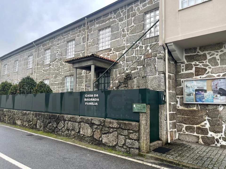 Escritório para Arrendamento em Sande Vila Nova e Sande São Clemente Foto 9