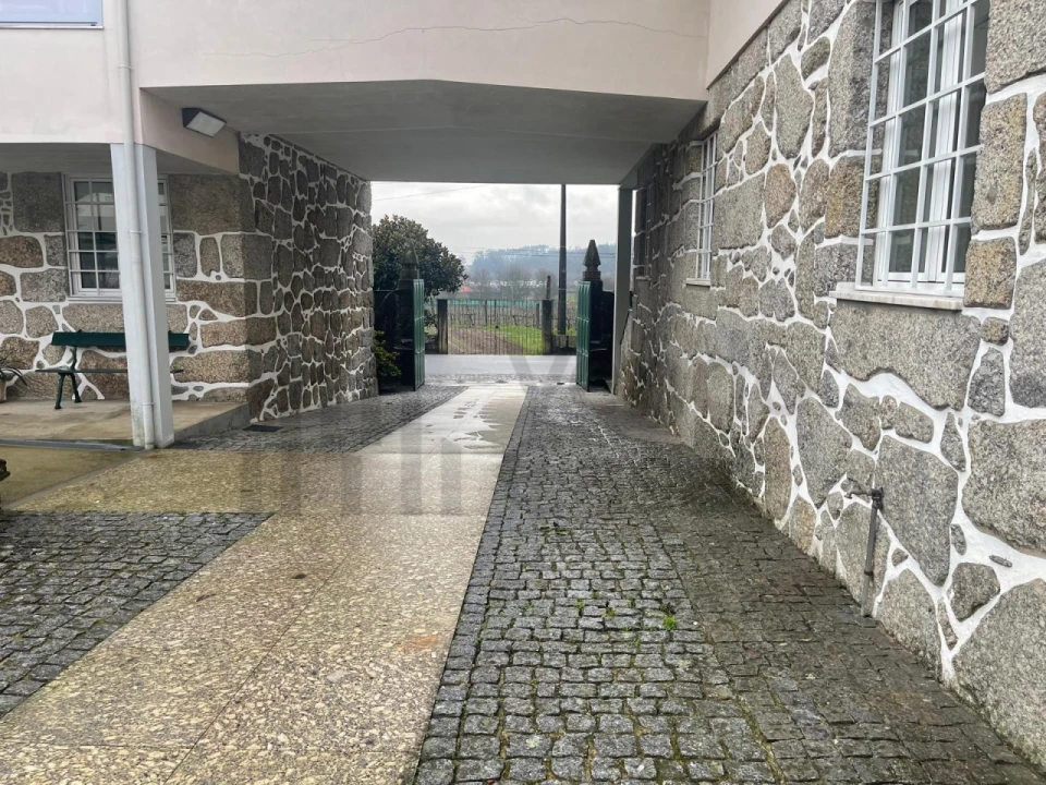 Escritório para Arrendamento em Sande Vila Nova e Sande São Clemente Foto 14