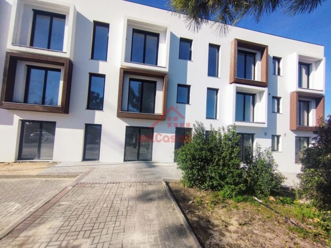 Apartamento T2 para Venda em Santa Maria, São Pedro e Matacães