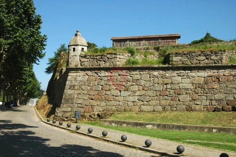 Apartamento T2 para Venda em Monção e Troviscoso Foto 5