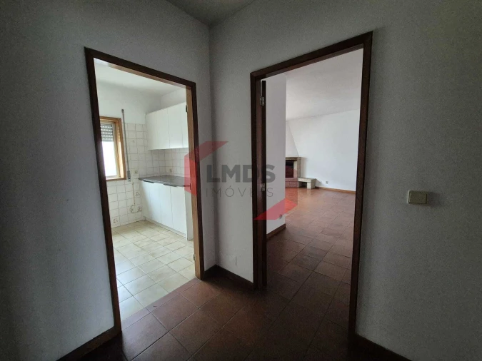 Apartamento T2 para Venda em Fânzeres e São Pedro da Cova Foto 11