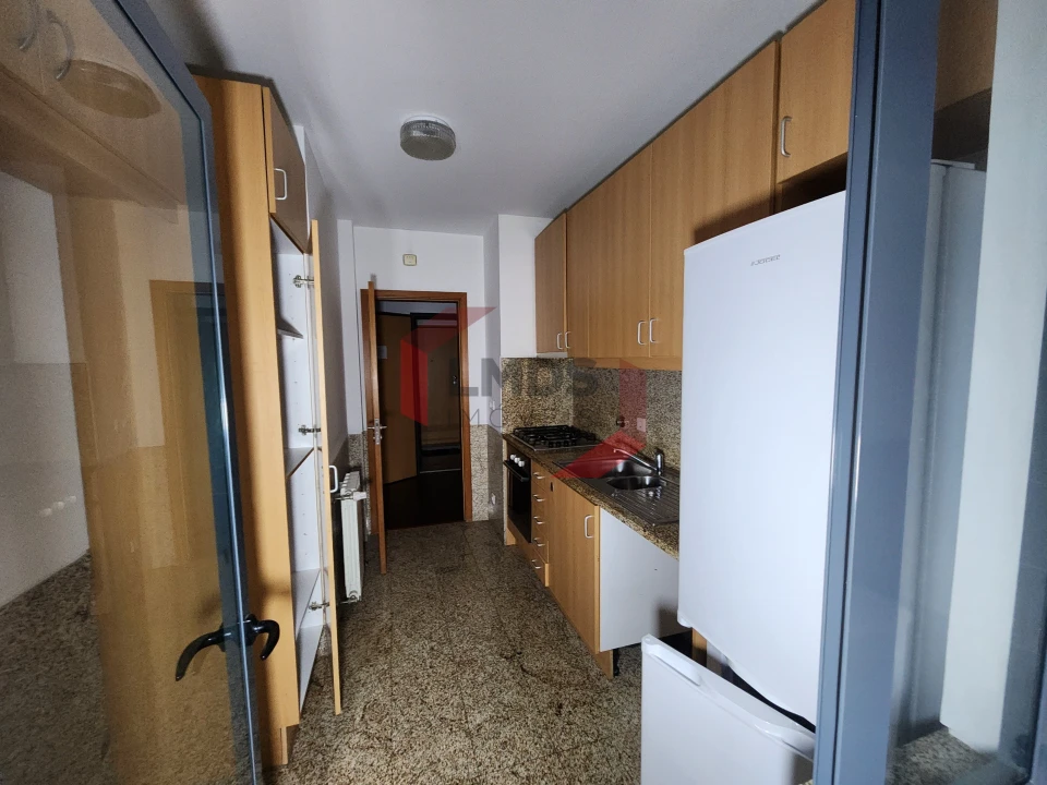 Apartamento T2 para Venda em Oliveira do Douro Foto 10