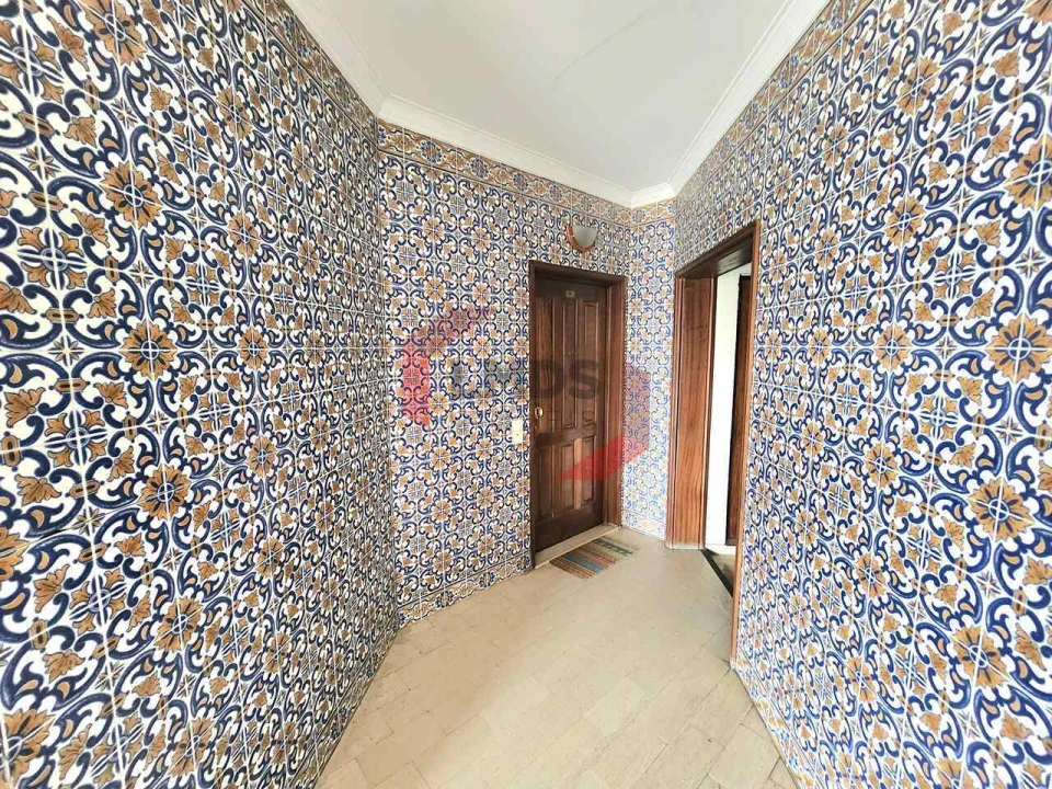 Apartamento T2 para Venda em Vilar de Andorinho Foto 7