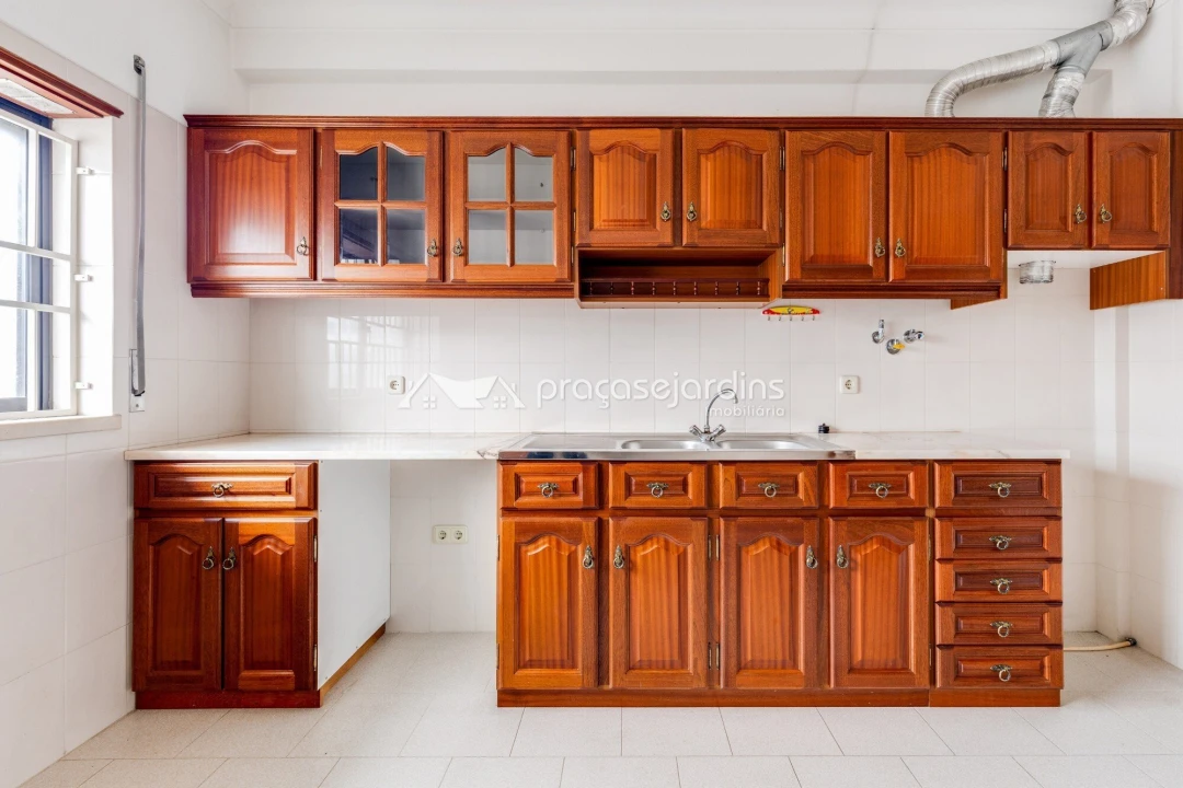 Apartamento T0 para Venda em Leiria, Pousos, Barreira e Cortes Foto 4