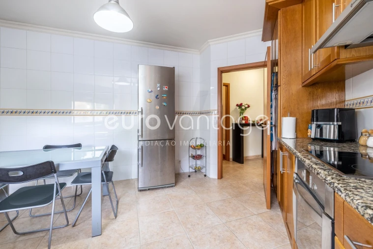 Apartamento T1 para Venda em Leiria, Pousos, Barreira e Cortes Foto 6