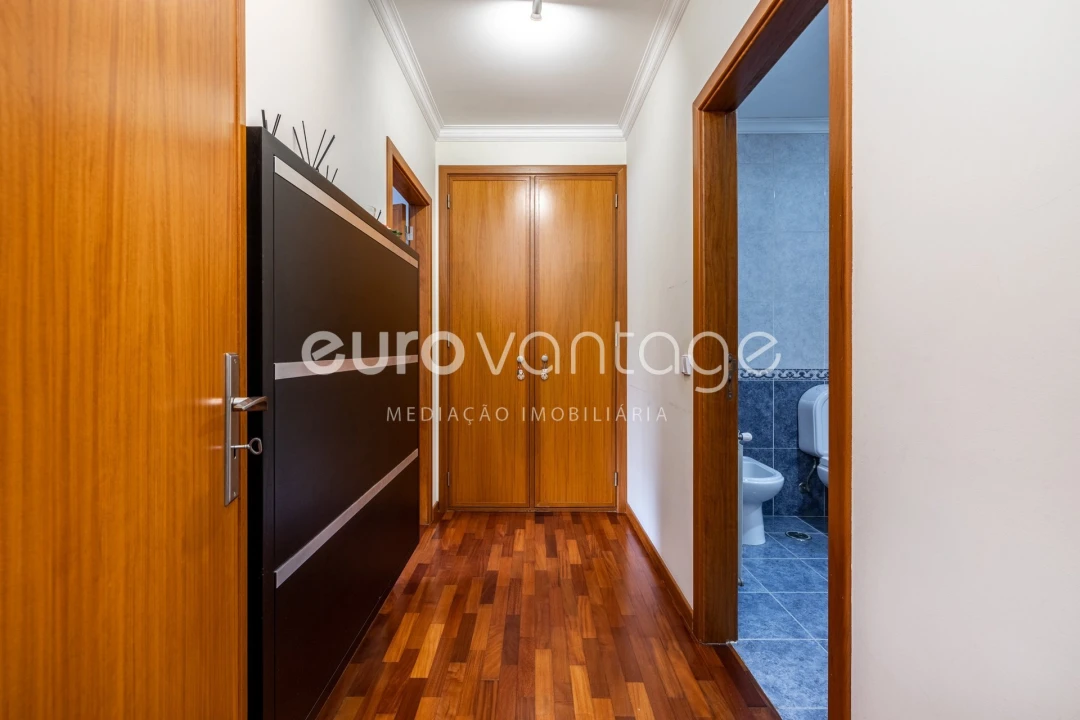 Apartamento T1 para Venda em Leiria, Pousos, Barreira e Cortes Foto 8