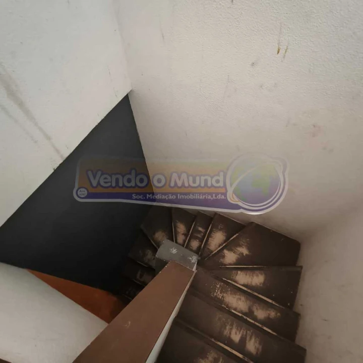 Prédio para Venda em Vila Franca de Xira Foto 11
