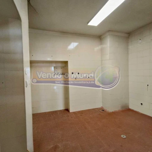 Prédio para Venda em Vila Franca de Xira Foto 15