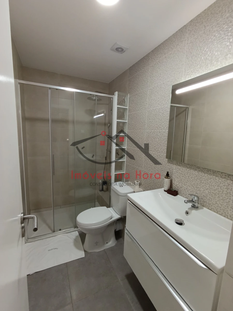 Apartamento T3 para Venda em Vialonga Foto 8