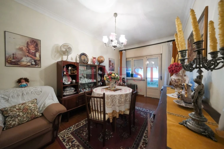 Apartamento T3 para Venda em Almada, Cova da Piedade, Pragal e Cacilhas Foto 8