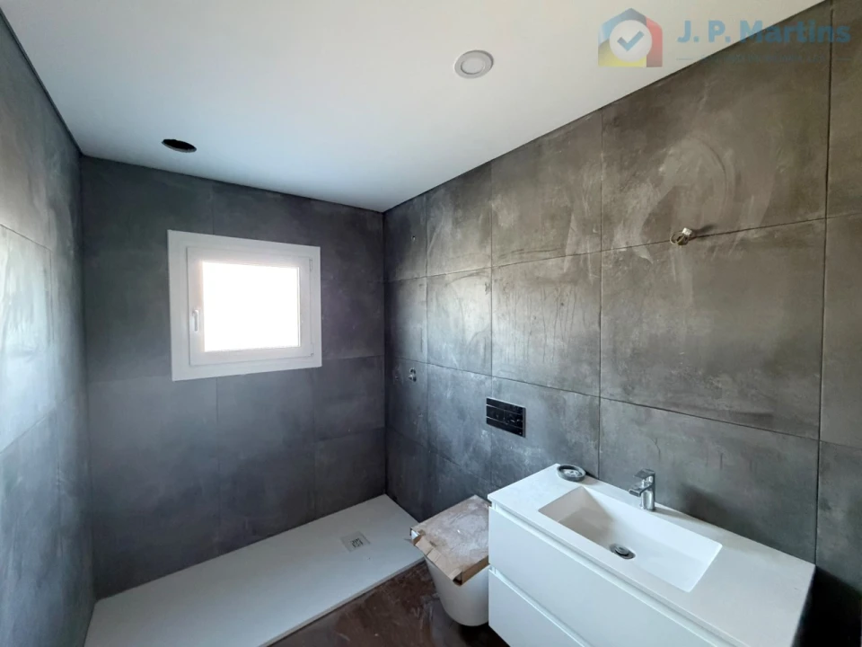 Moradia T3 para Venda em Quinta do Anjo Foto 10