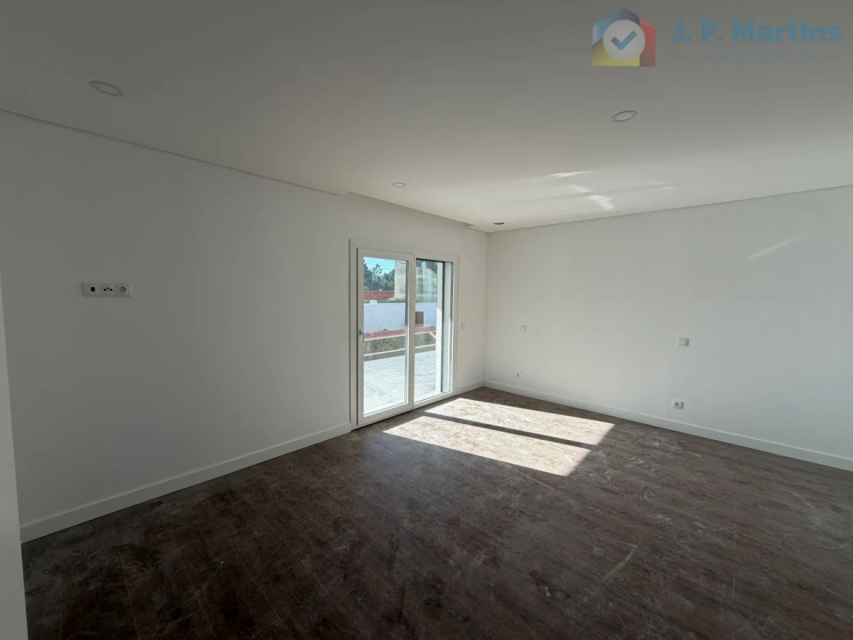 Moradia T3 para Venda em Quinta do Anjo Foto 15