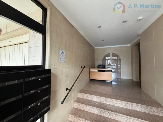 Negócio para Venda em Campolide Foto 6