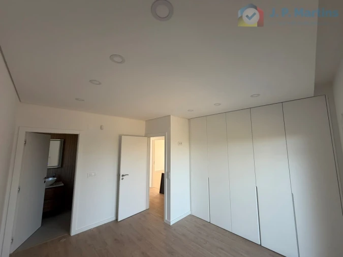 Moradia T4 para Venda em Fernao Ferro Foto 30