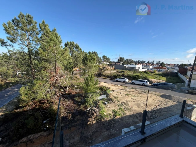 Moradia T4 para Venda em Fernao Ferro Foto 33