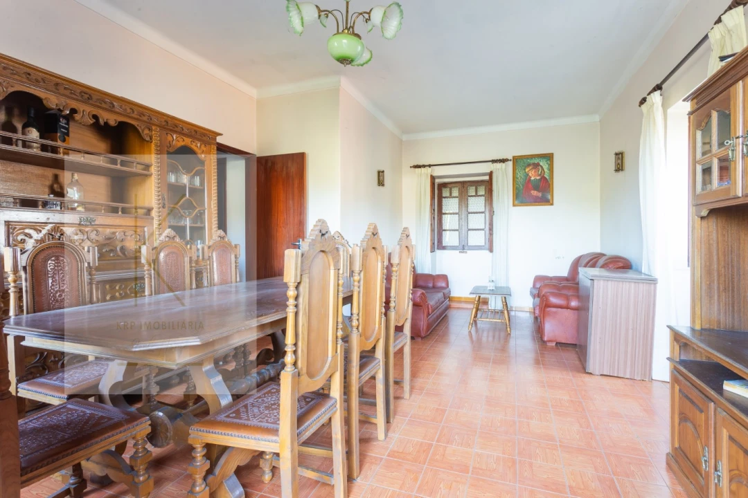 Moradia T2 para Venda em Arcozelo Foto 3