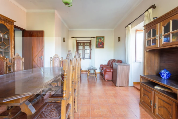 Moradia T2 para Venda em Arcozelo Foto 4