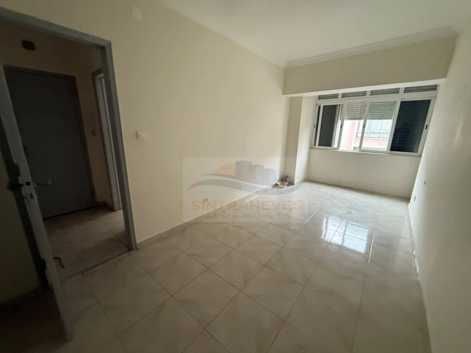 Apartamento T2 para Venda em Venteira Foto 6