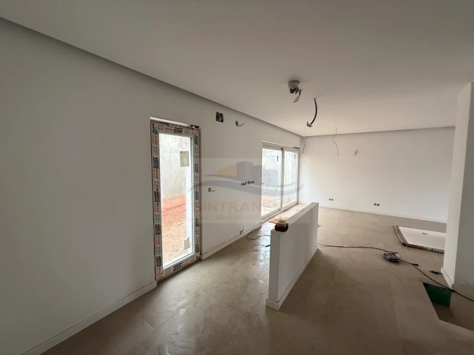 Moradia T4 para Venda em Santa Maria, São Pedro e Matacães Foto 21