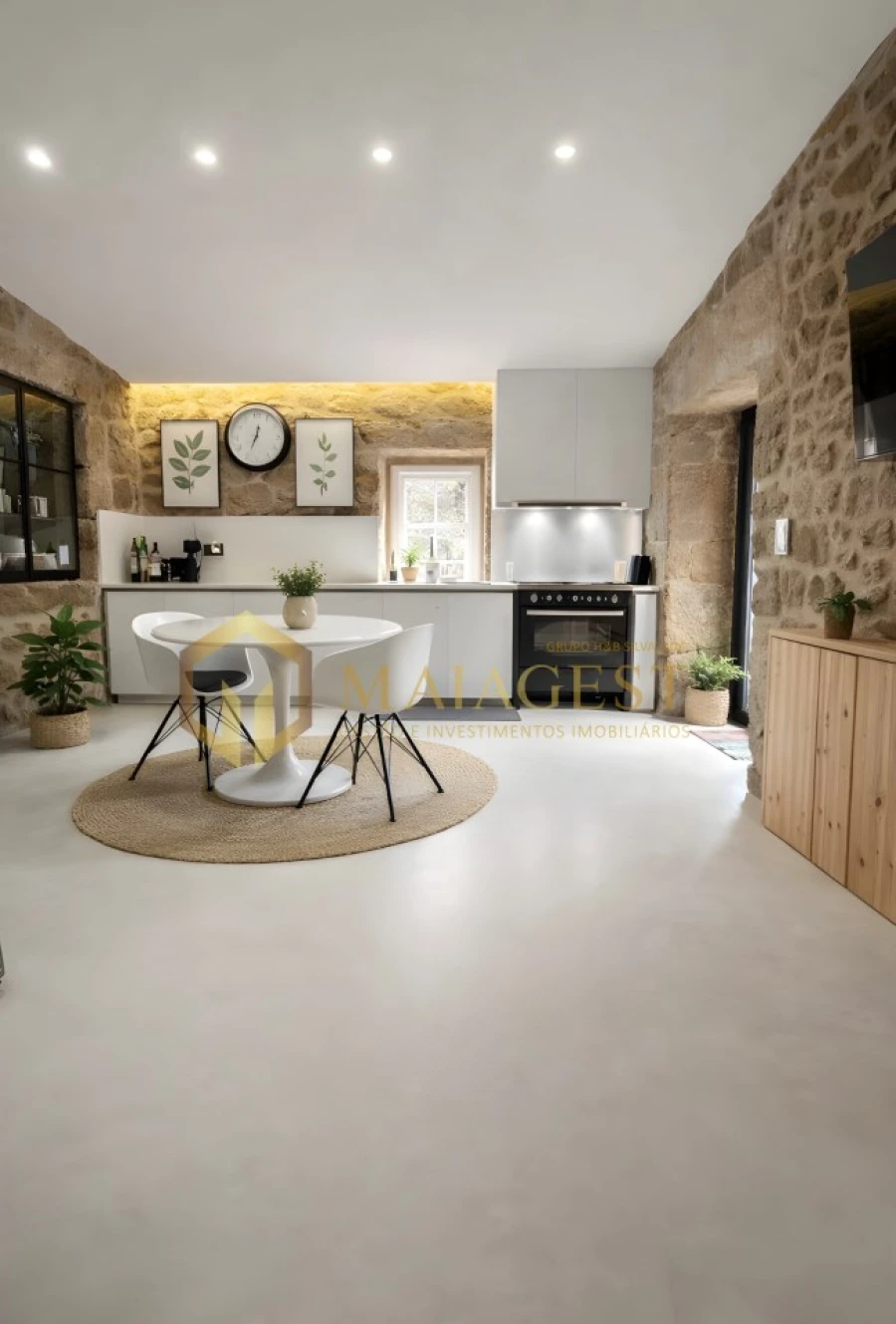 Moradia T2 para Venda em Dossãos Foto 6