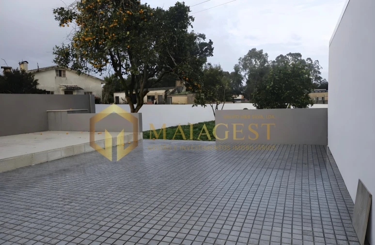 Moradia T3 para Venda em Grijó e Sermonde Foto 8