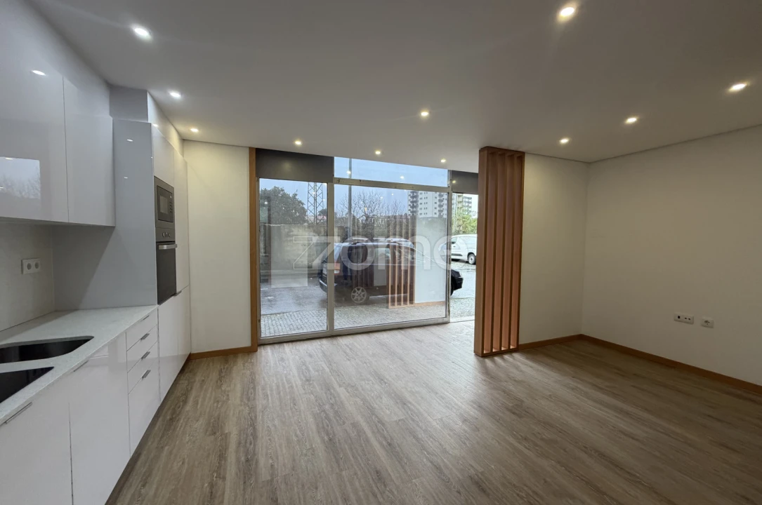 Apartamento T1 para Arrendamento em Coronado (São Romão e São Mamede) Foto 10