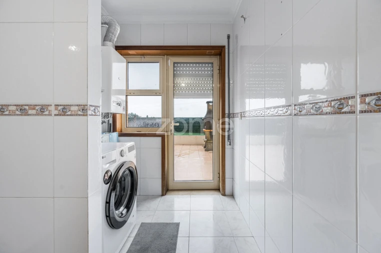 Apartamento T2 para Venda em Moreira Foto 10