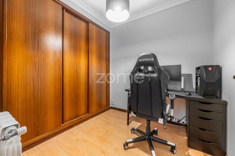 Apartamento T2 para Venda em Moreira Foto 4