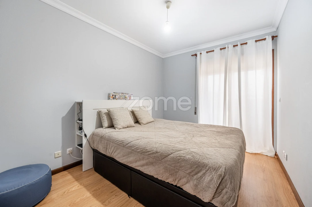Apartamento T2 para Venda em Moreira Foto 15