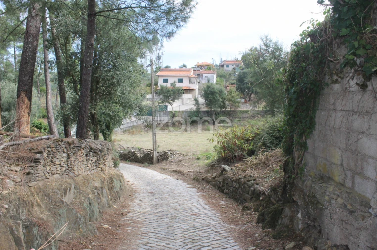 Terreno para Venda em Melres e Medas Foto 8