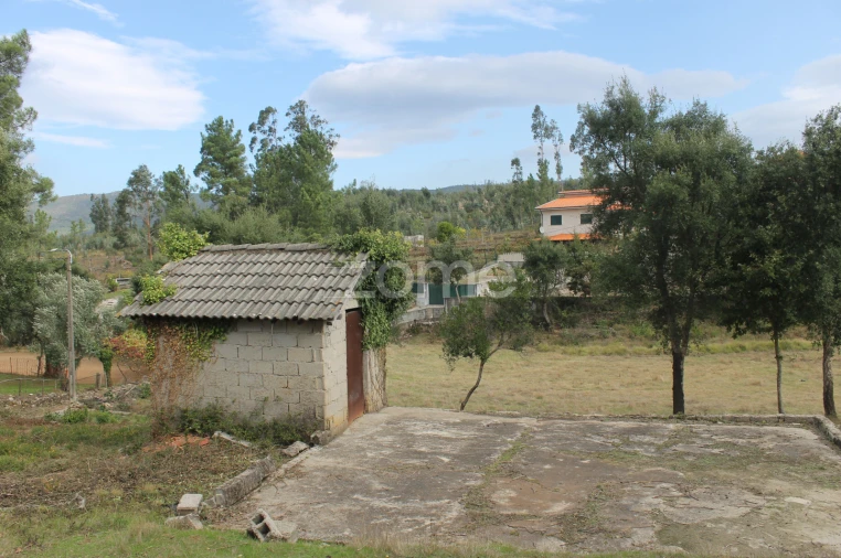 Terreno para Venda em Melres e Medas Foto 21
