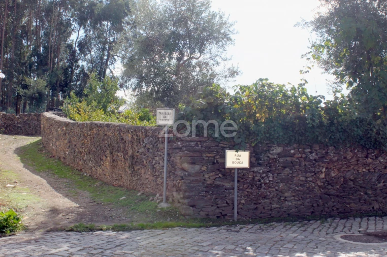Terreno para Venda em Melres e Medas Foto 4