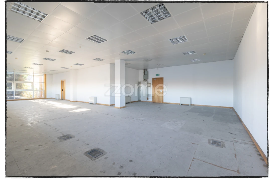 Escritório para Venda em Santa Maria e São Miguel, São Martinho, São Pedro Penaferrim Foto 6