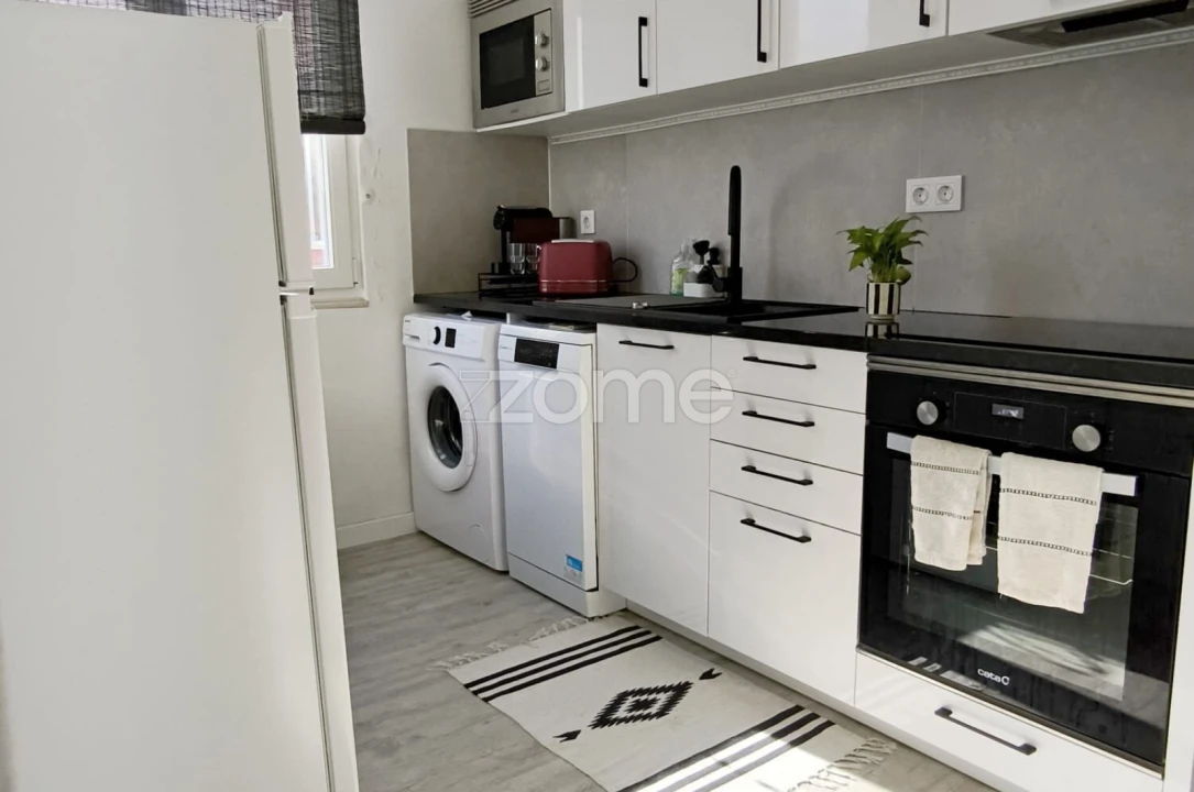 Apartamento T1 para Venda em Falagueira-Venda Nova Foto 8