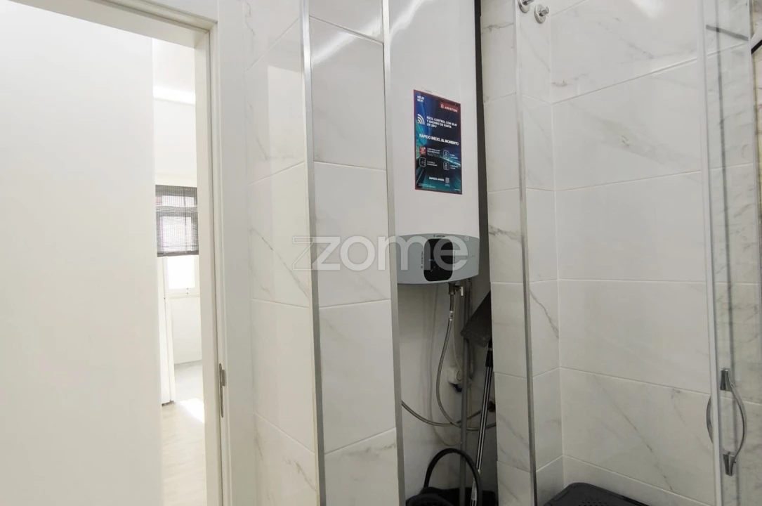 Apartamento T1 para Venda em Falagueira-Venda Nova Foto 11