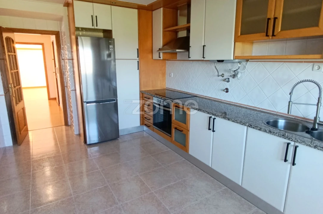 Apartamento T3 para Arrendamento em Montijo e Afonsoeiro Foto 7