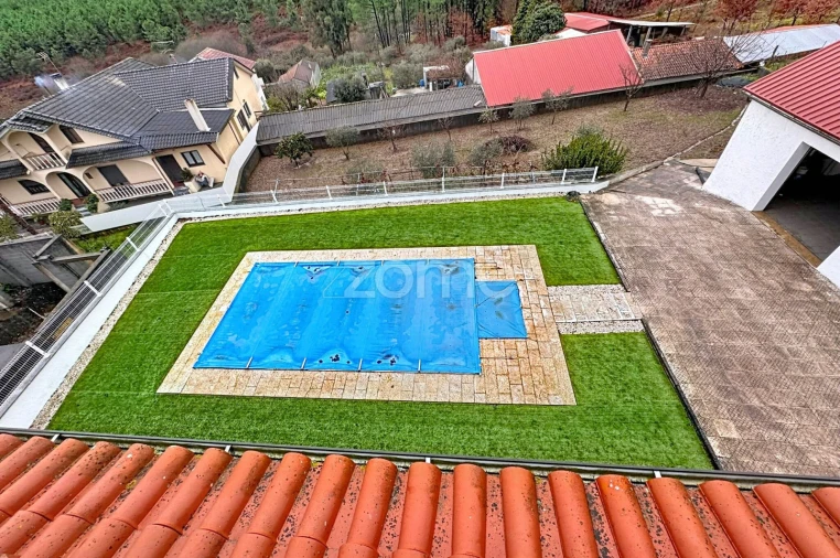 Moradia T5 para Venda em Mundão Foto 34