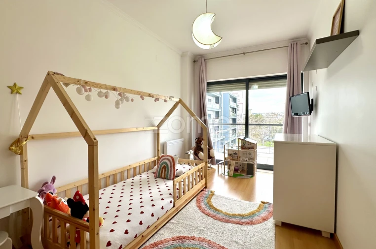 Apartamento T3 para Arrendamento em Portimão Foto 17